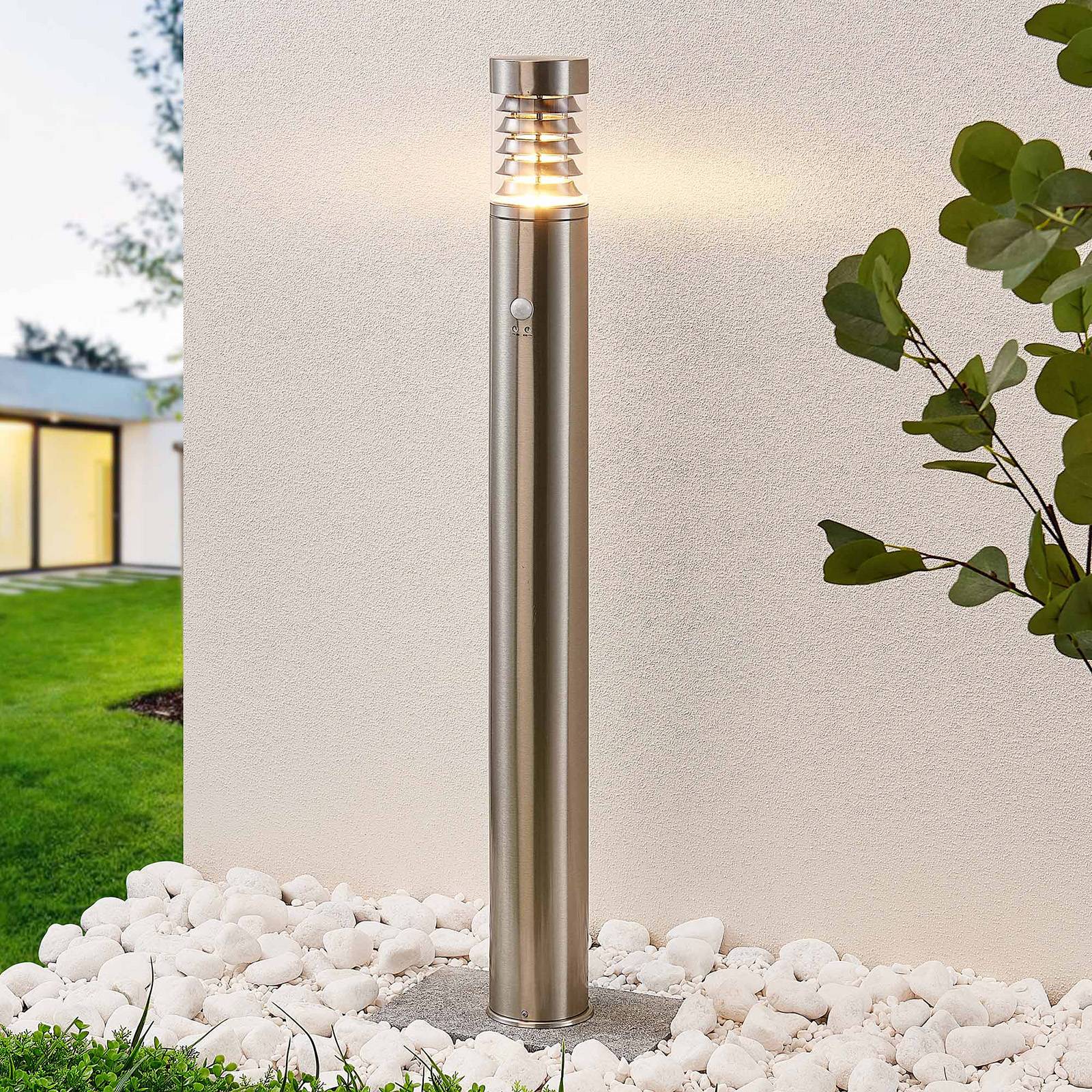 Lindby Piper Sensor-Wegeleuchte aus Edelstahl Lindby Piper Sensor-Wegeleuchte aus Edelstahl von LINDBY