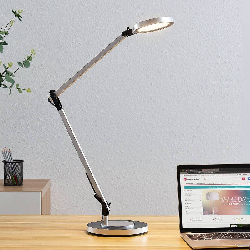 Lindby LED-Schreibtischlampe Rilana, dimmbar, verstellbar von LINDBY