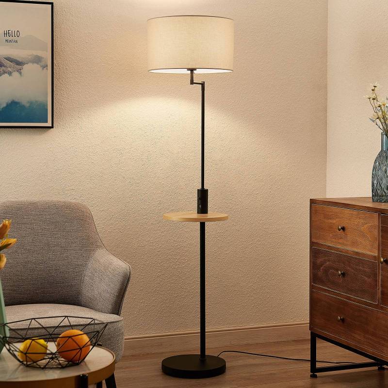 Lindby Stehlampe Zinia, schwarz, Ablage, USB-Anschluss von LINDBY