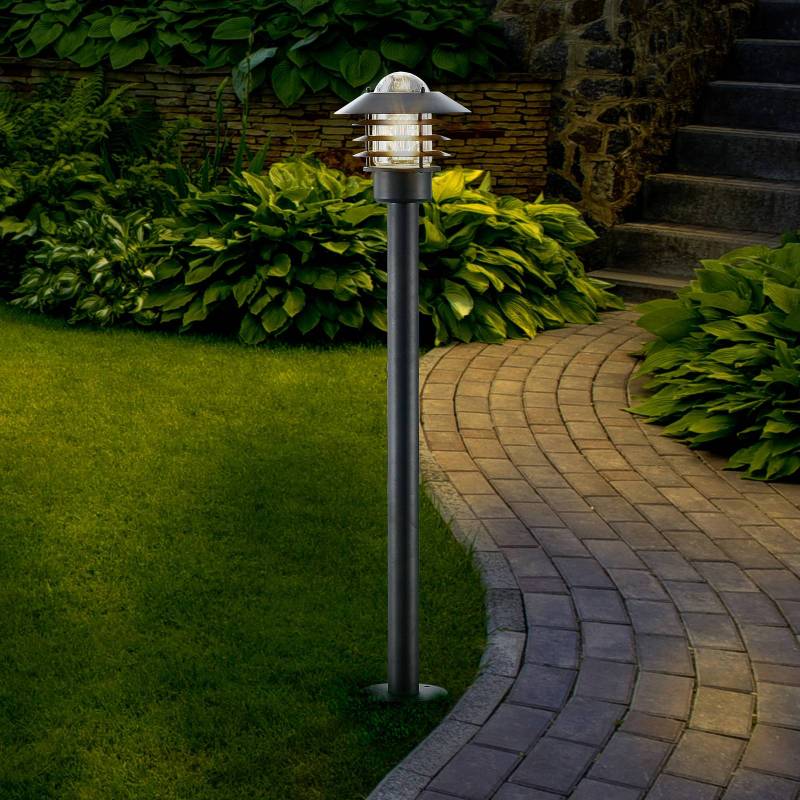 Lindby Wegeleuchte Belmiro, Eisen, 100 cm hoch, E27, schwarz von LINDBY
