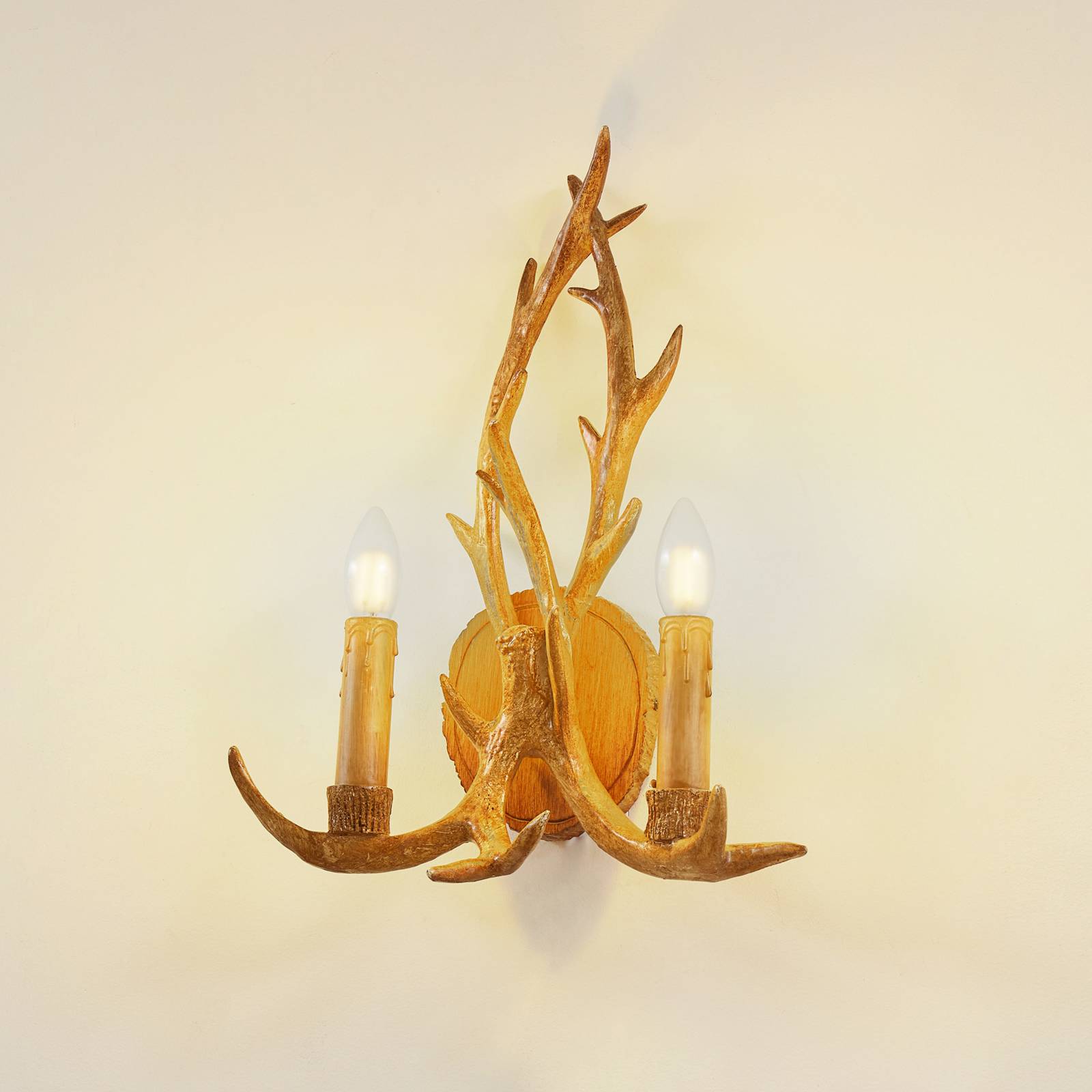 Lindby Wandleuchte Fibi, braun, Geweih, 2-flammig, E14 Lindby Wandleuchte Fibi, braun, Geweih, 2-flammig, E14 von LINDBY
