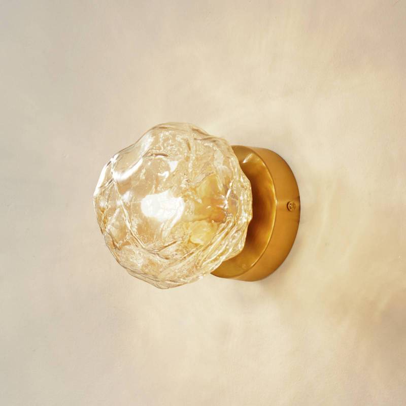 Lindby Wandleuchte Piatra, amber/messing, Glas, Ø 16 cm, G9 von LINDBY