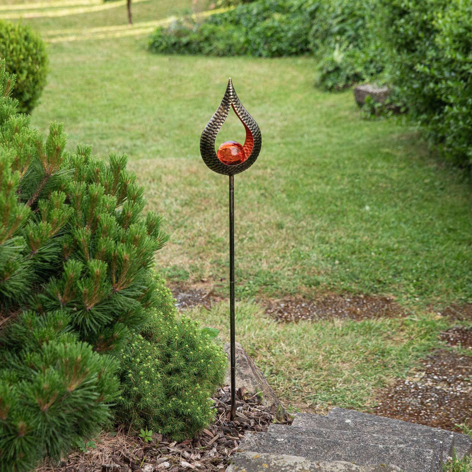 Lindby Yonca LED-Solar-Dekoleuchte 118 cm kupfer von LINDBY