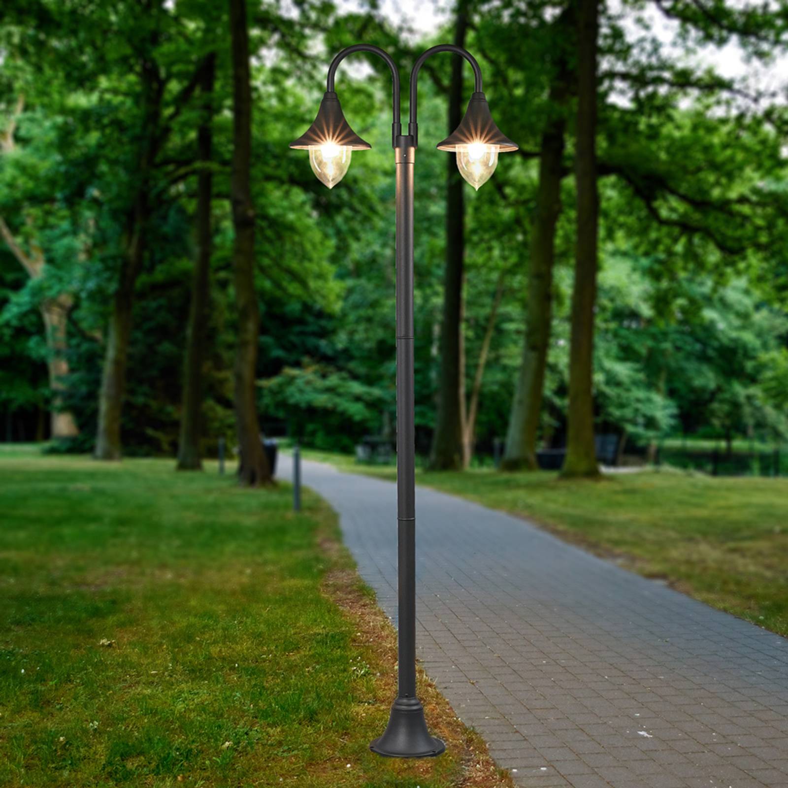 Lindby Außenleuchte Madea, grau, 2-flg., 212 cm, E27, IP44 Lindby Außenleuchte Madea, grau, 2-flg., 212 cm, E27, IP44 von LINDBY