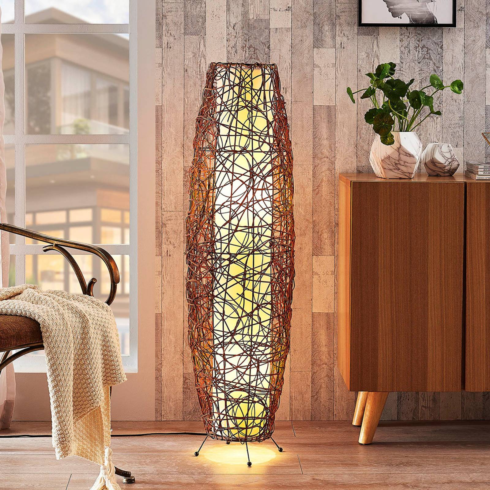 Lindby Stehleuchte Nias, Höhe 111 cm, Rattan, Textil Lindby Stehleuchte Nias, Höhe 111 cm, Rattan, Textil von LINDBY