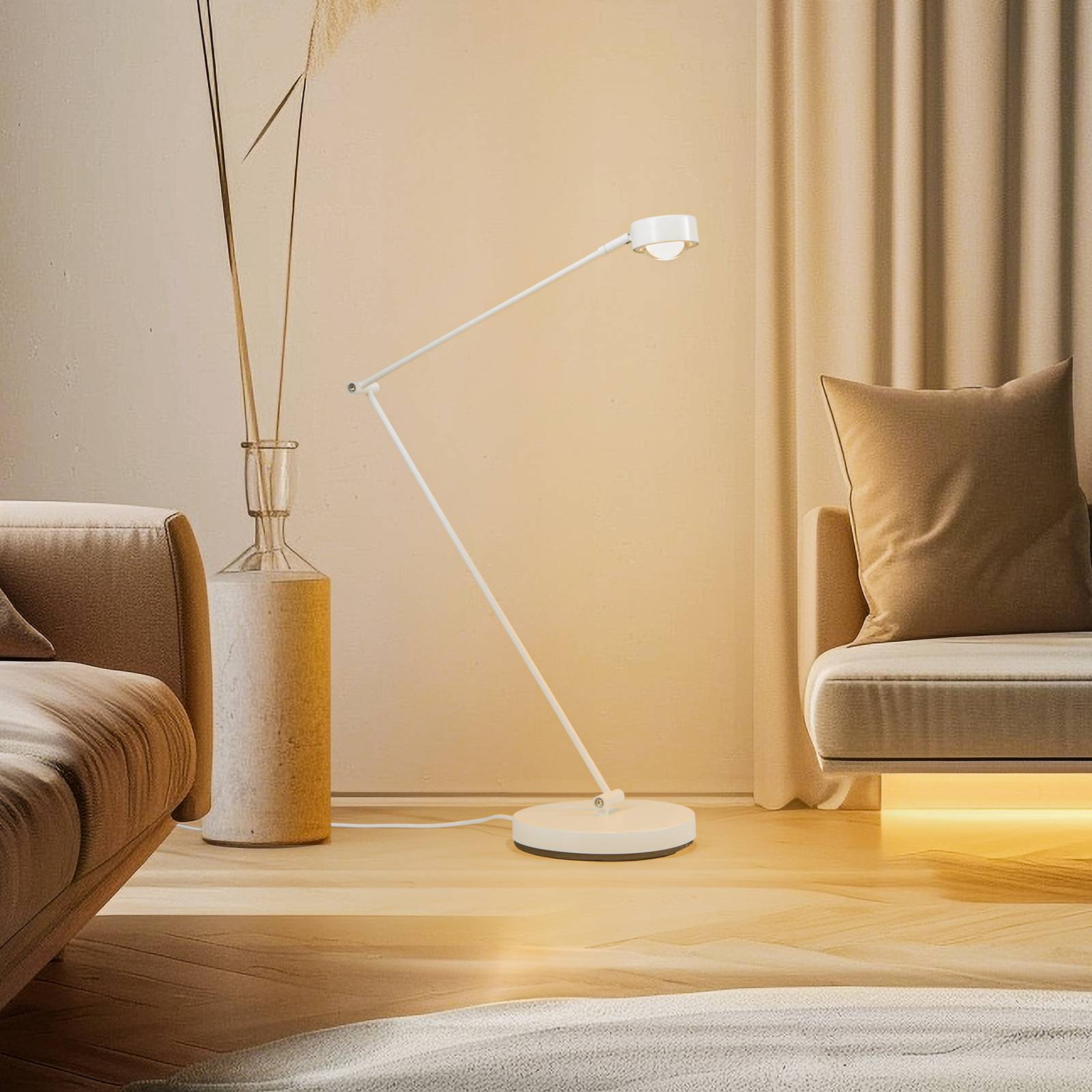 Lindby Stehlampe Jyla, weiß, Linse, 3000K, GX53, Eisen Lindby Stehlampe Jyla, weiß, Linse, 3000K, GX53, Eisen von LINDBY