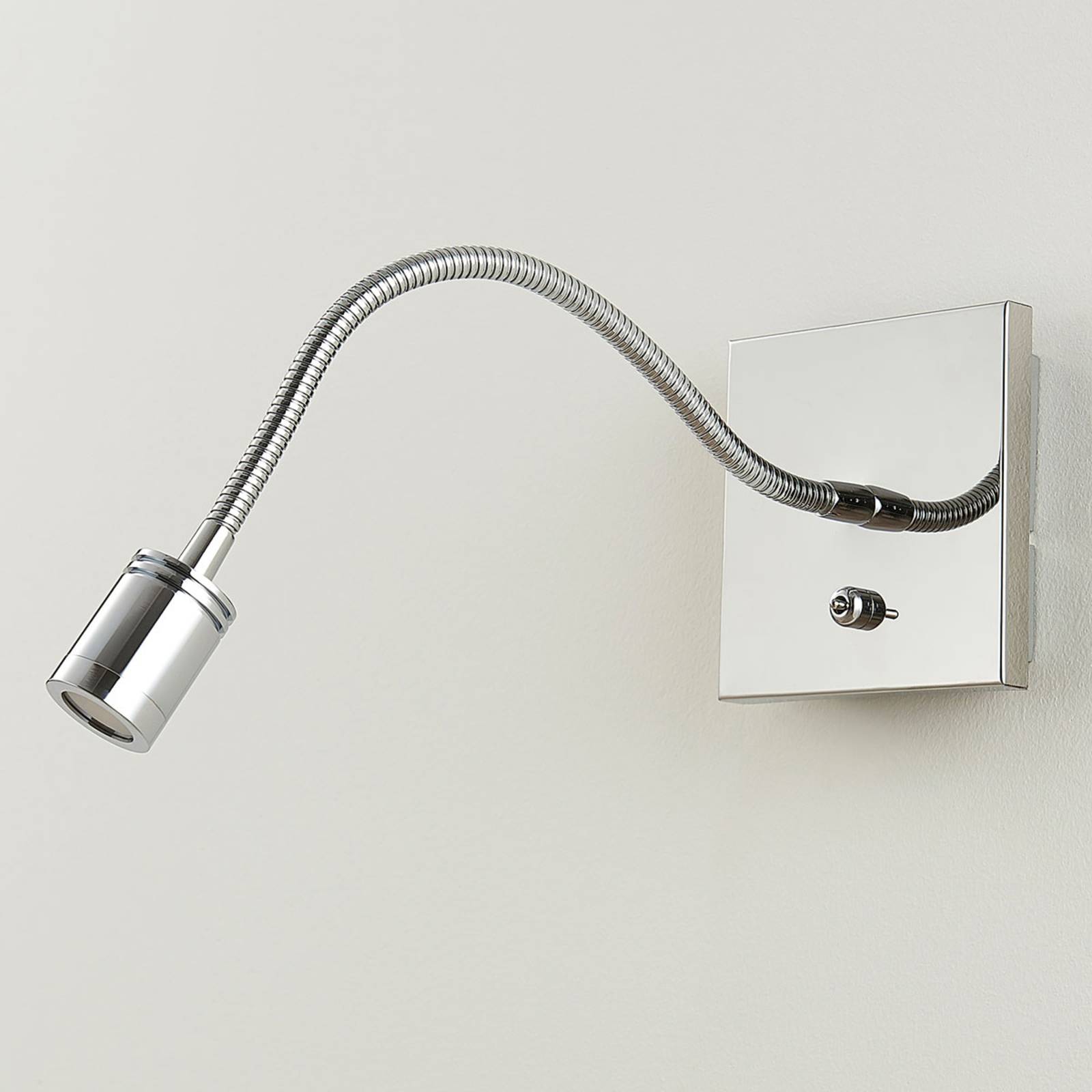 Lindby LED-Wandleuchte Berfin, chrom, Leselampe, verstellbar Lindby LED-Wandleuchte Berfin, chrom, Leselampe, verstellbar von LINDBY