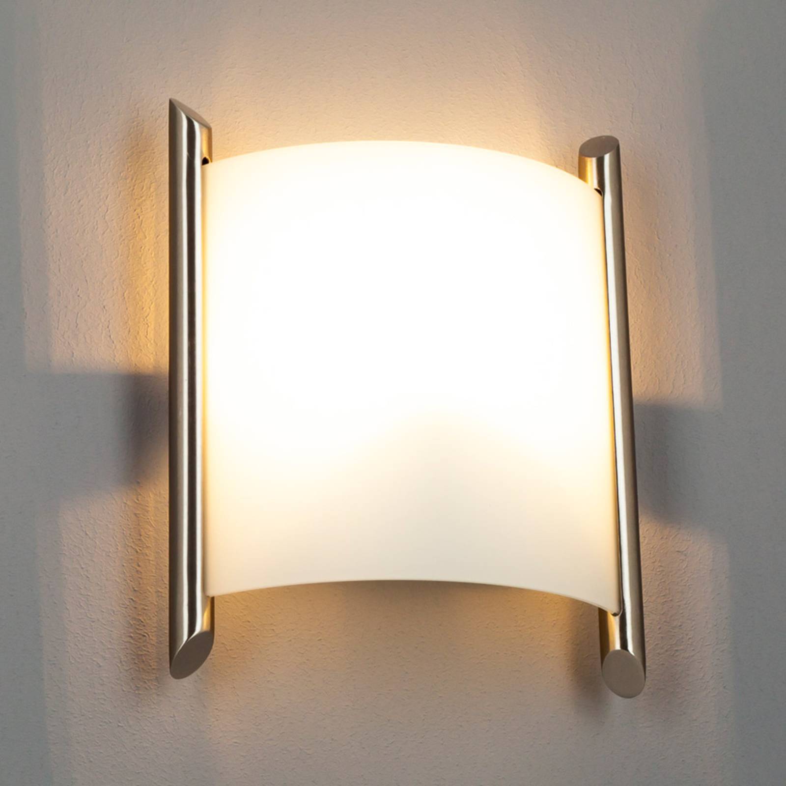 Lindby Wandleuchte Filippa, 20 cm, nickel, Glas, E27 Lindby Wandleuchte Filippa, 20 cm, nickel, Glas, E27 von LINDBY