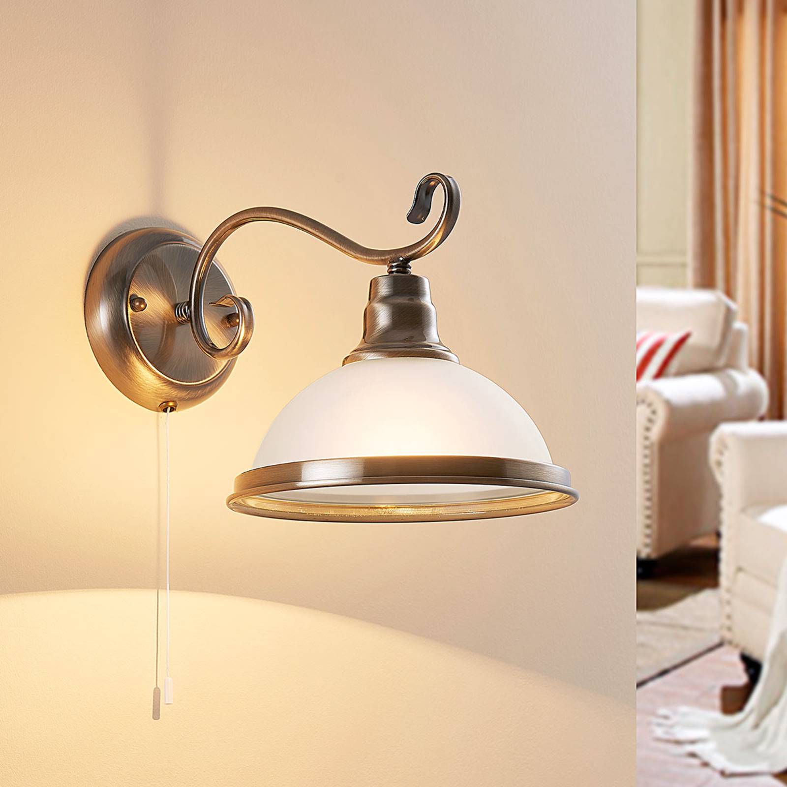 Wandleuchte Frieda im klassischen Stil Wandleuchte Frieda im klassischen Stil von LINDBY