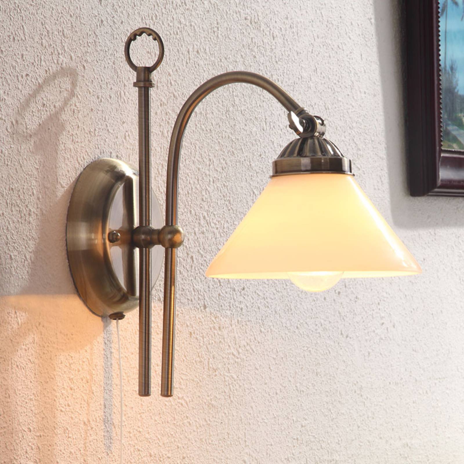Lindby Wandleuchte Otis, altmessing, Glas, 27 cm, E14 Lindby Wandleuchte Otis, altmessing, Glas, 27 cm, E14 von LINDBY