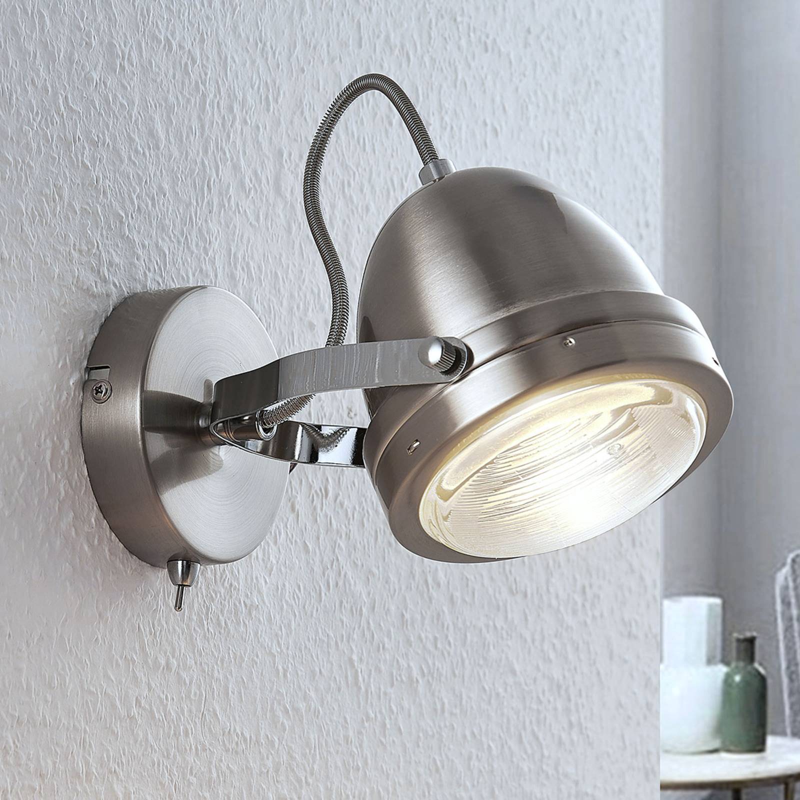 Wandleuchte Zoja mit Schalter Wandleuchte Zoja mit Schalter von LINDBY