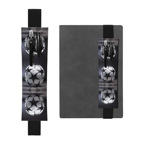 LLKGOT Leder-Stifthalter, Lesezeichen, schwarz-weiß, Fußballdruck, für Hardcover-Tagebücher, Tagebücher, Planer, verstellbarer Riemen LLKGOT Leder-Stifthalter, Lesezeichen, schwarz-weiß, Fußballdruck, für Hardcover-Tagebücher, Tagebücher, Planer, verstellbarer Riemen von LLKGOT