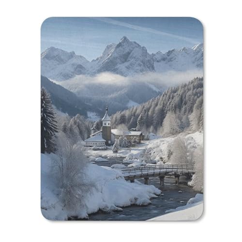 Quadratisches, bequemes Mauspad, waschbar, tragbar, Winterlandschaft in den bayerischen Alpen, rutschfestes Gummi-Mauspad für Computer, Laptop, Maus Quadratisches, bequemes Mauspad, waschbar, tragbar, Winterlandschaft in den bayerischen Alpen, rutschfestes Gummi-Mauspad für Computer, Laptop, Maus von LMHLDSC