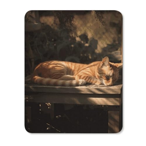 Quadratisches, bequemes Mauspad, waschbar, tragbar, orangefarbene Katze, schlafend, rutschfest, Gummi-Mauspad für Computer, Laptop, Maus Quadratisches, bequemes Mauspad, waschbar, tragbar, orangefarbene Katze, schlafend, rutschfest, Gummi-Mauspad für Computer, Laptop, Maus von LMHLDSC