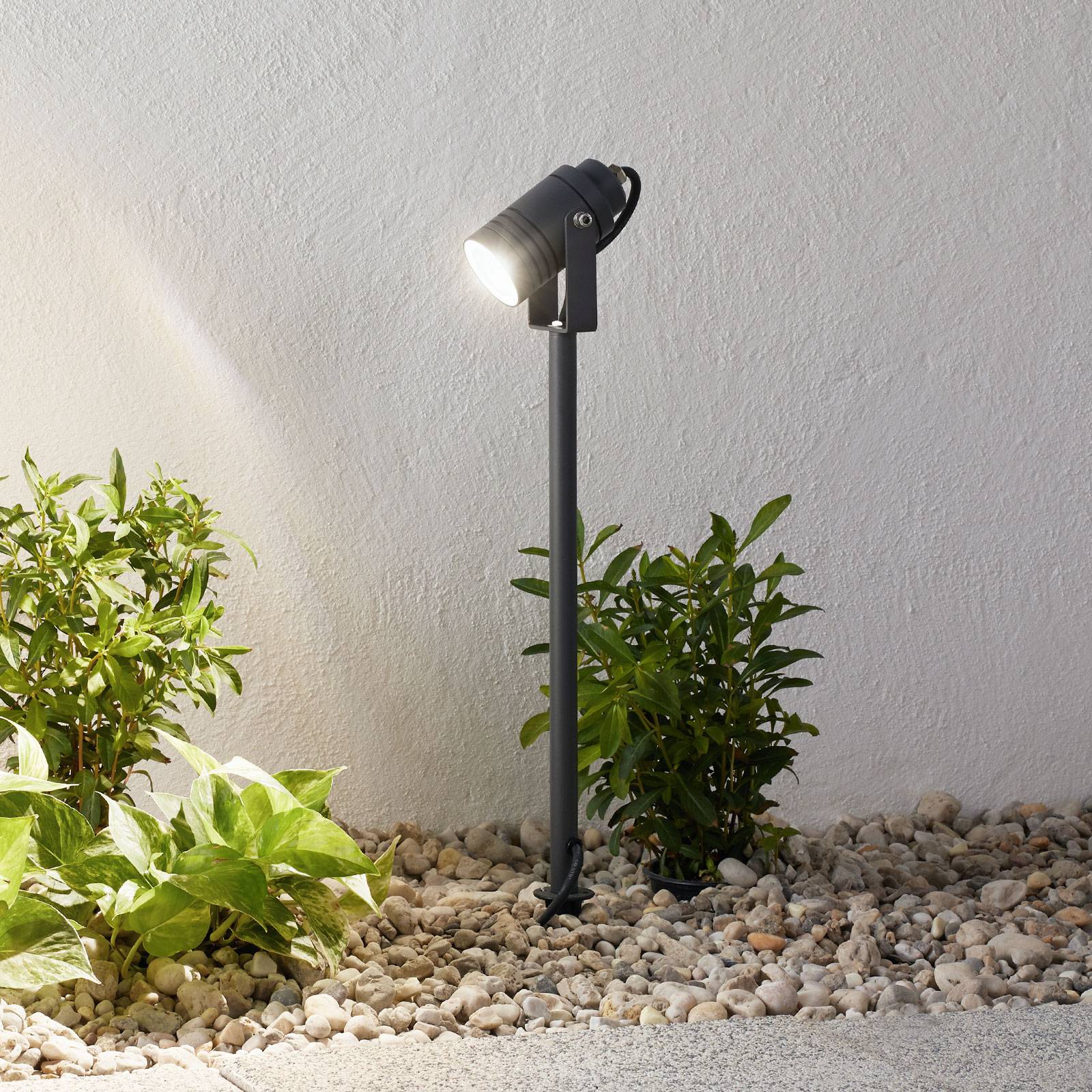 Lucande Außenstrahler Galina, Erdspieß, Stecker, grau, 40 cm Lucande Außenstrahler Galina, Erdspieß, Stecker, grau, 40 cm von LUCANDE