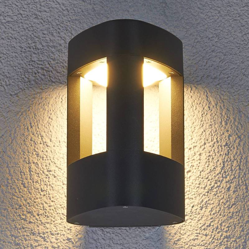 Lucande LED-Außenwandlampe Pirron, dreieckig, Metall, IP54 von LUCANDE