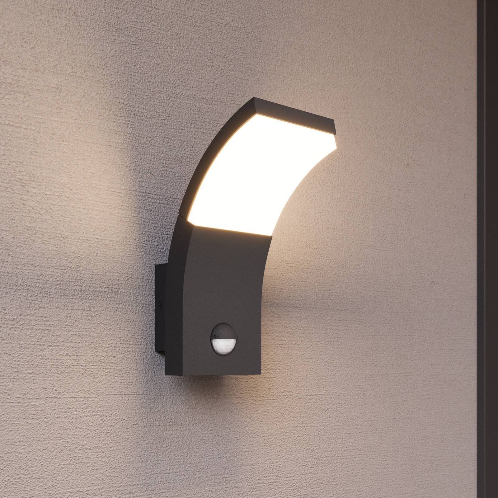 Lucande LED-Wandleuchte Timm, Sensor, 20cm, anthrazit, IP54 Lucande LED-Wandleuchte Timm, Sensor, 20cm, anthrazit, IP54 von LUCANDE