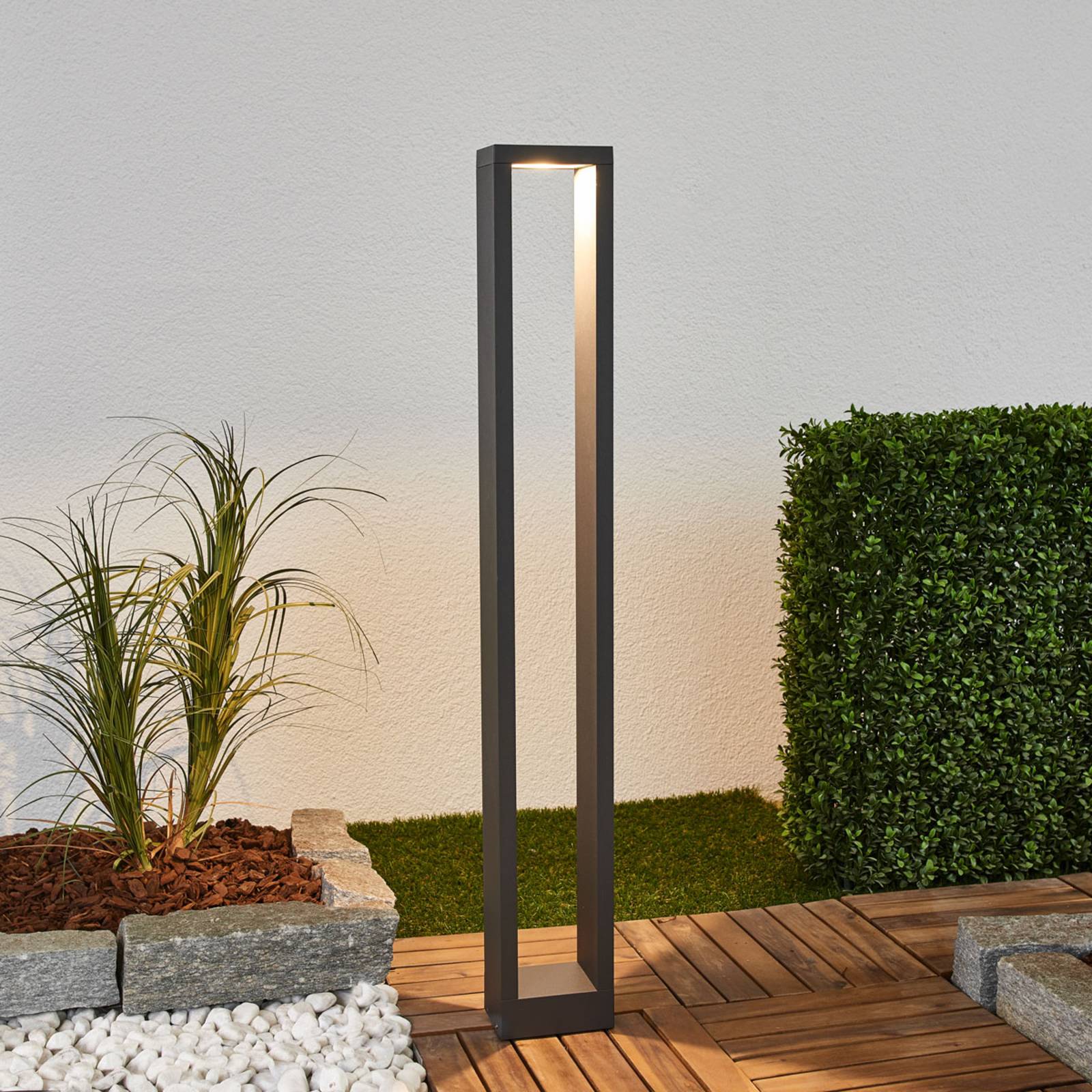 Lucande LED-Wegelampe Jupp, 4er-Set, 90 cm, grafitgrau von LUCANDE
