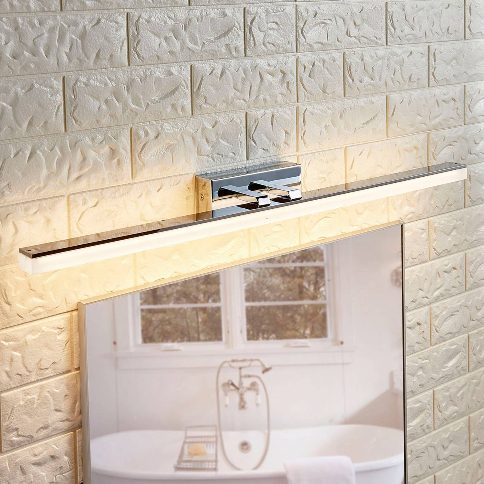 Lucande LED-Bad-Wandleuchte Julie, 75cm, chrom, Metall, IP44 Lucande LED-Bad-Wandleuchte Julie, 75cm, chrom, Metall, IP44 von LUCANDE