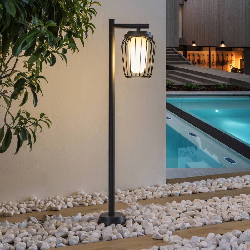 Lucande Wegeleuchte Chandan, 100 cm, schwarz, Aluminium von LUCANDE