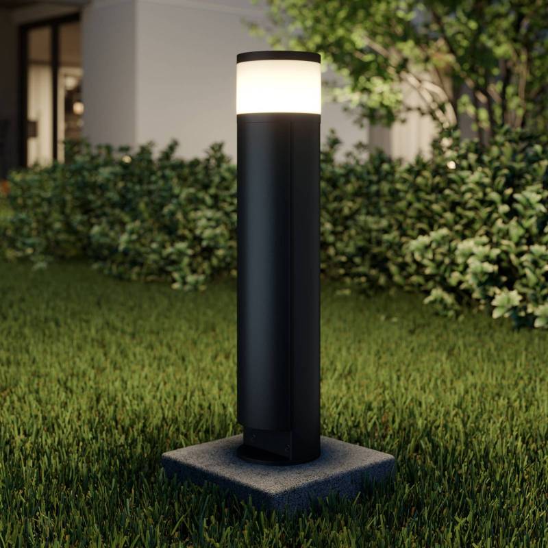 Lucande LED-Sockellampe Corban, grau, Tür, Steckdosen, IP44 von LUCANDE