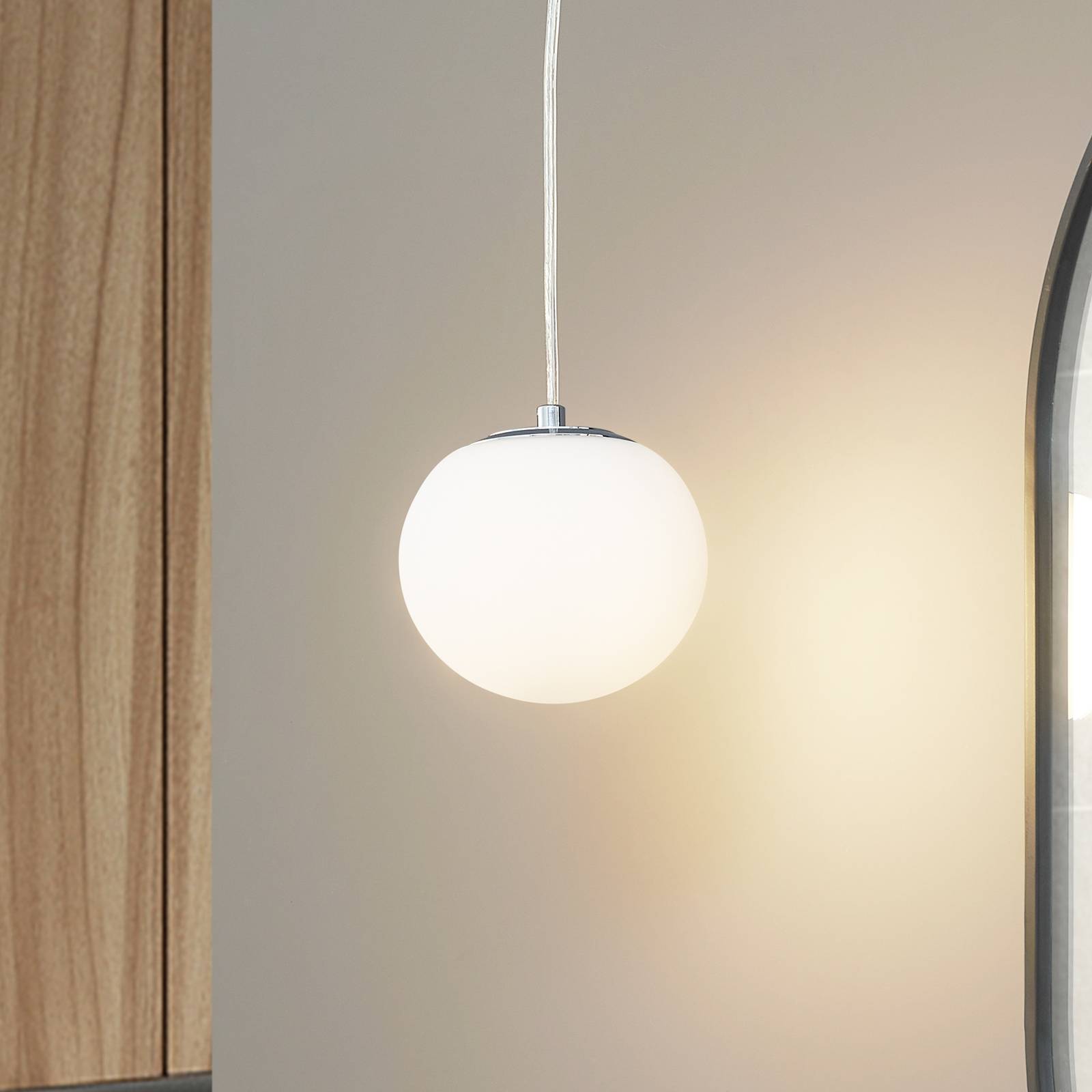 Lucande Hängelampe Bidolo, chromfarben, Glas, Ø 15 cm, IP44 Lucande Hängelampe Bidolo, chromfarben, Glas, Ø 15 cm, IP44 von LUCANDE