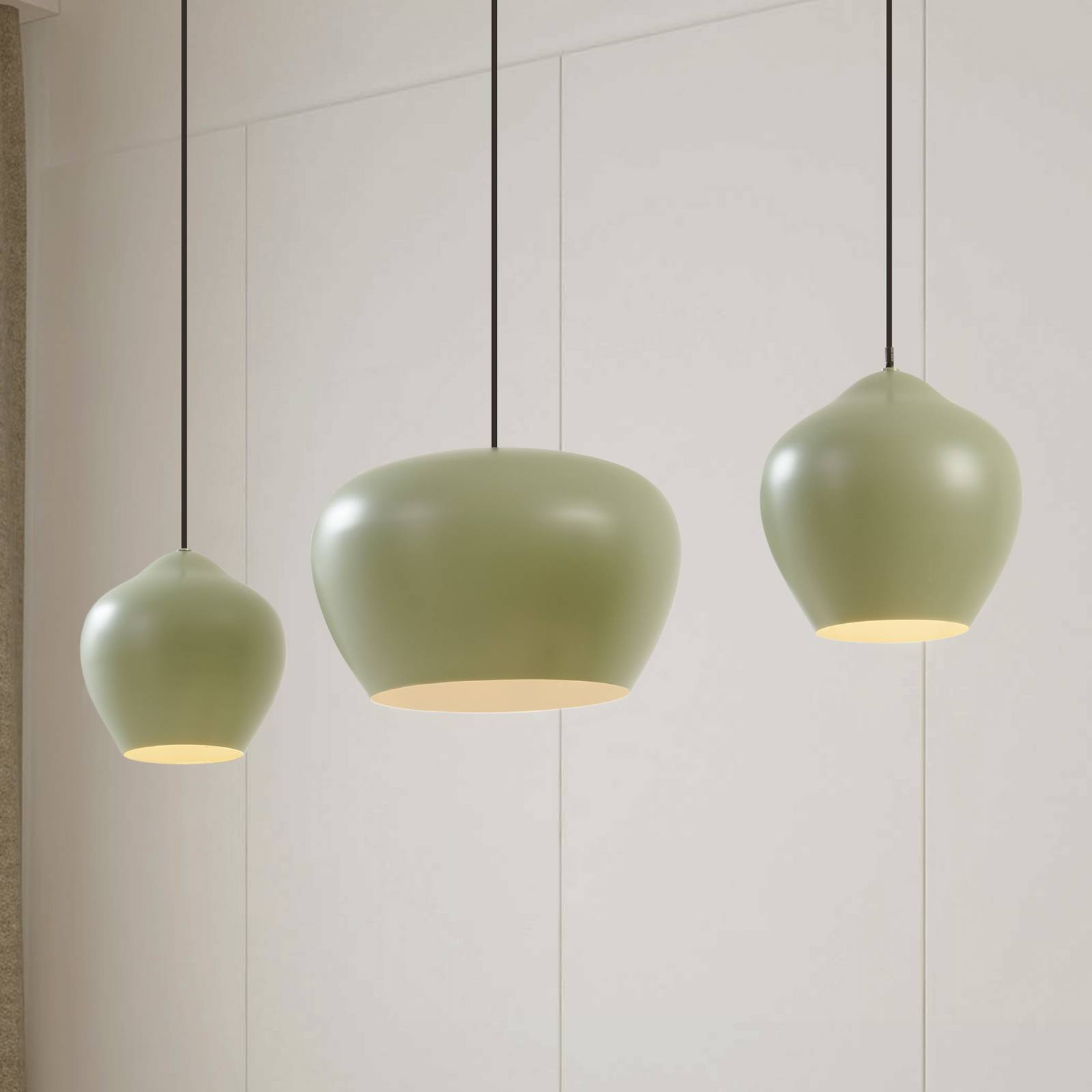 Lucande Hängeleuchte Malisa, grün, 3-fl., Metall, Länge 90cm Lucande Hängeleuchte Malisa, grün, 3-fl., Metall, Länge 90cm von LUCANDE
