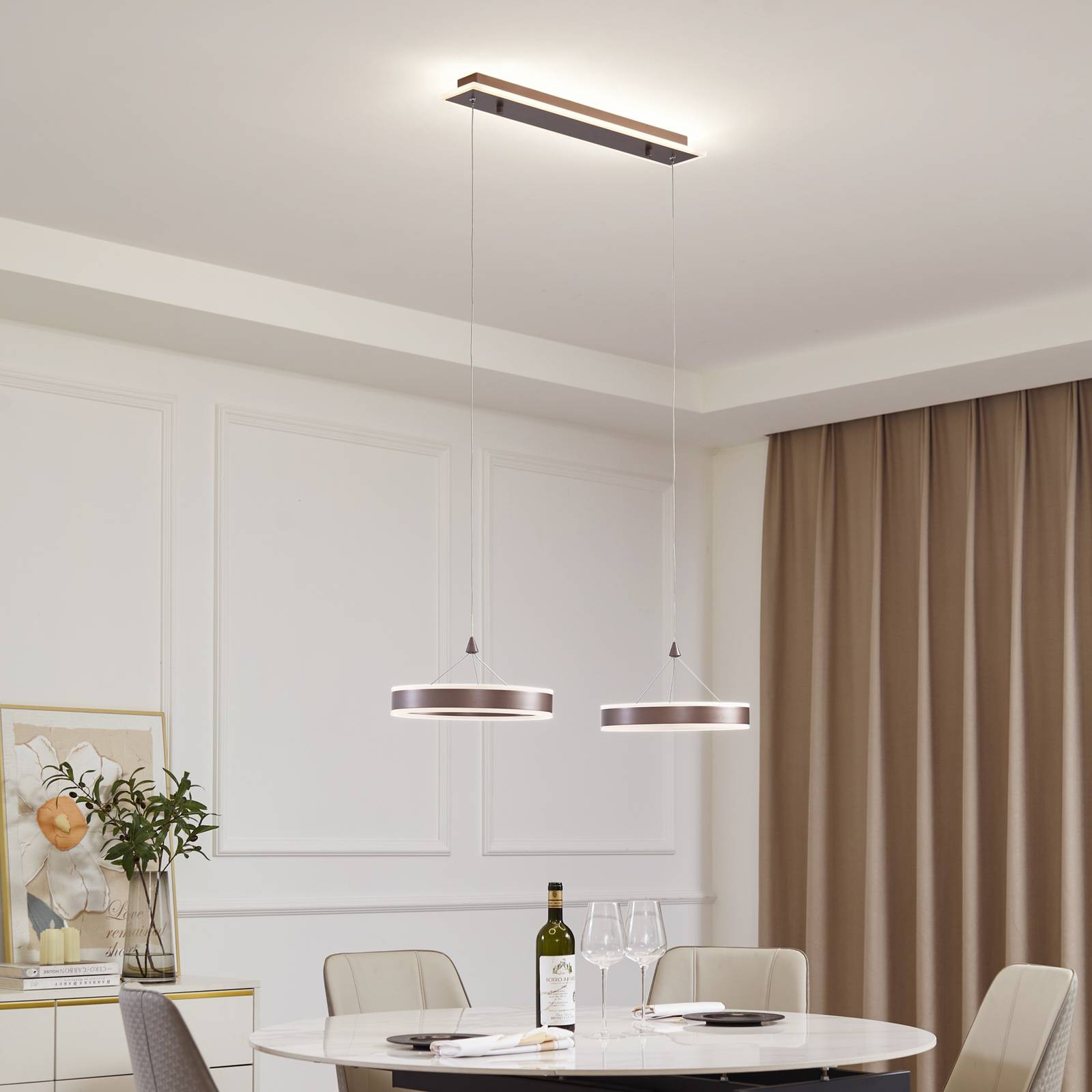 Lucande LED-Hängeleuchte Kolo, 86 cm, 2-flg., braun, dimmbar Lucande LED-Hängeleuchte Kolo, 86 cm, 2-flg., braun, dimmbar von LUCANDE