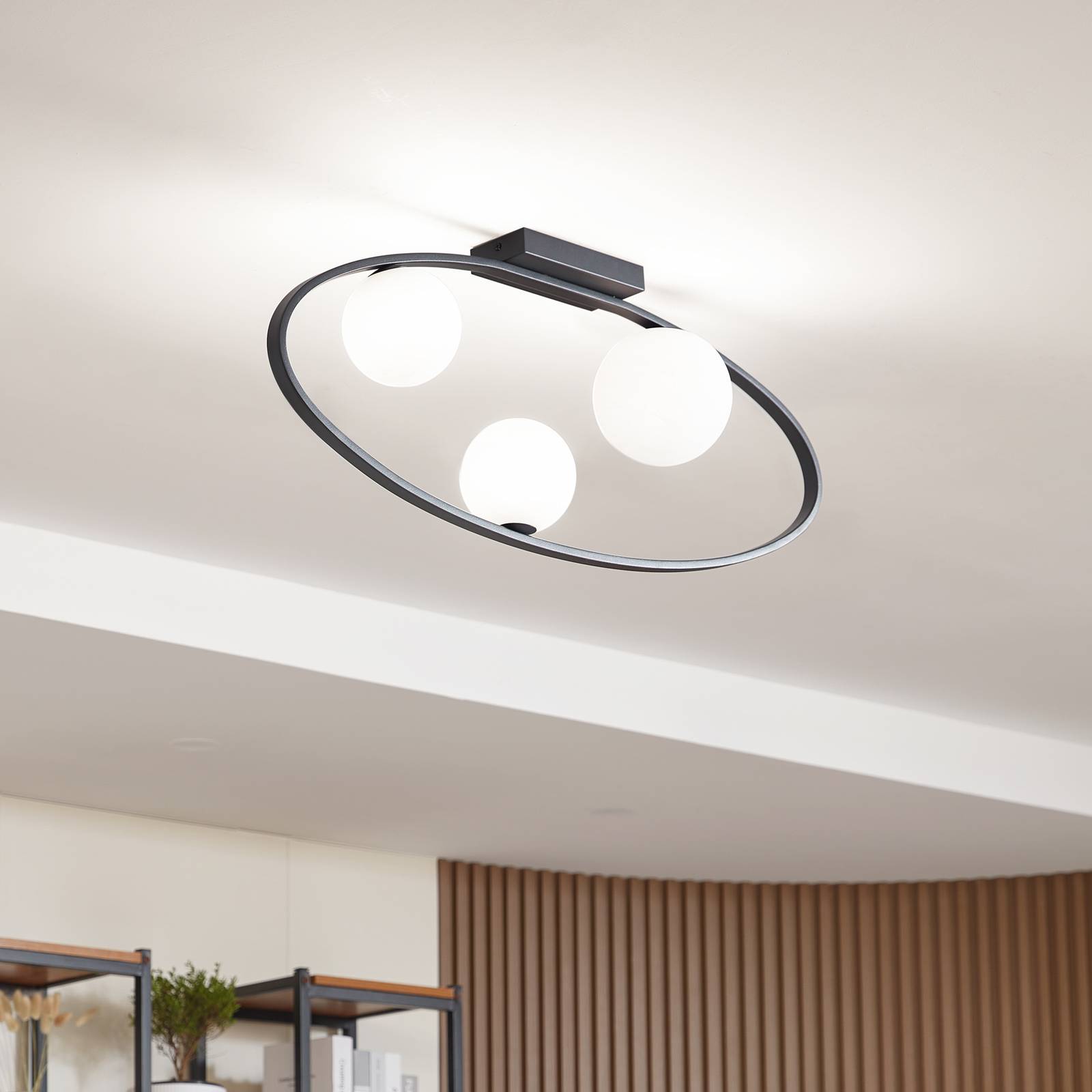 Lucande Deckenleuchte Kulka, 3-flammig, schwarz, Glas, G9 Lucande Deckenleuchte Kulka, 3-flammig, schwarz, Glas, G9 von LUCANDE