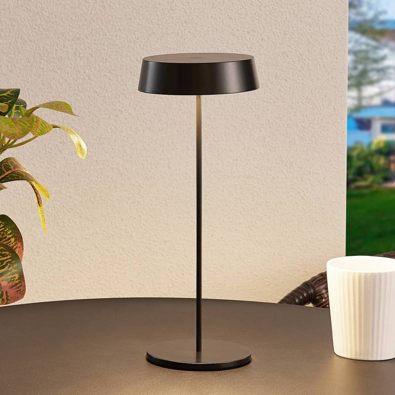 Lucande LED-Akkutischleuchte Tibia, schwarz, Alu, USB, IP54 von LUCANDE