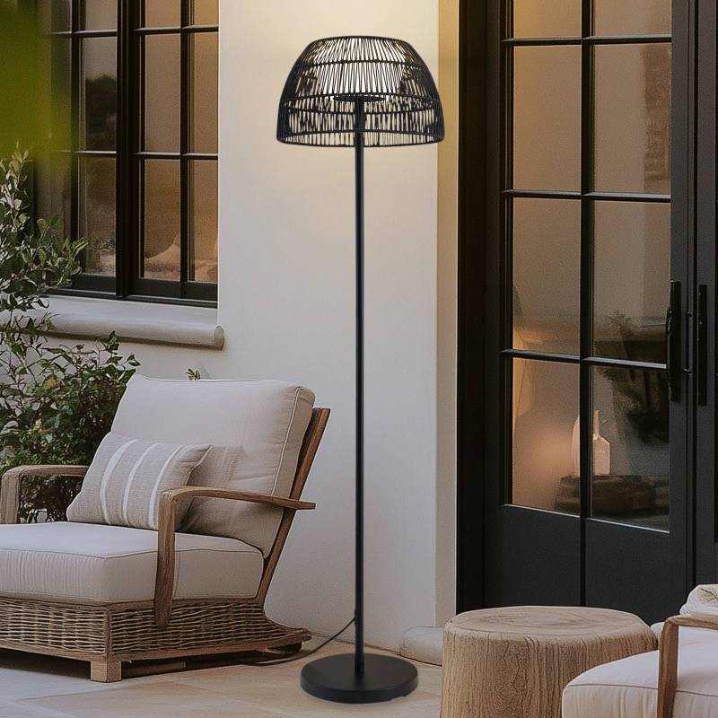 Lucande LED-Außenstehleuchte Heribio, schwarz, Eisen, 153 cm von LUCANDE