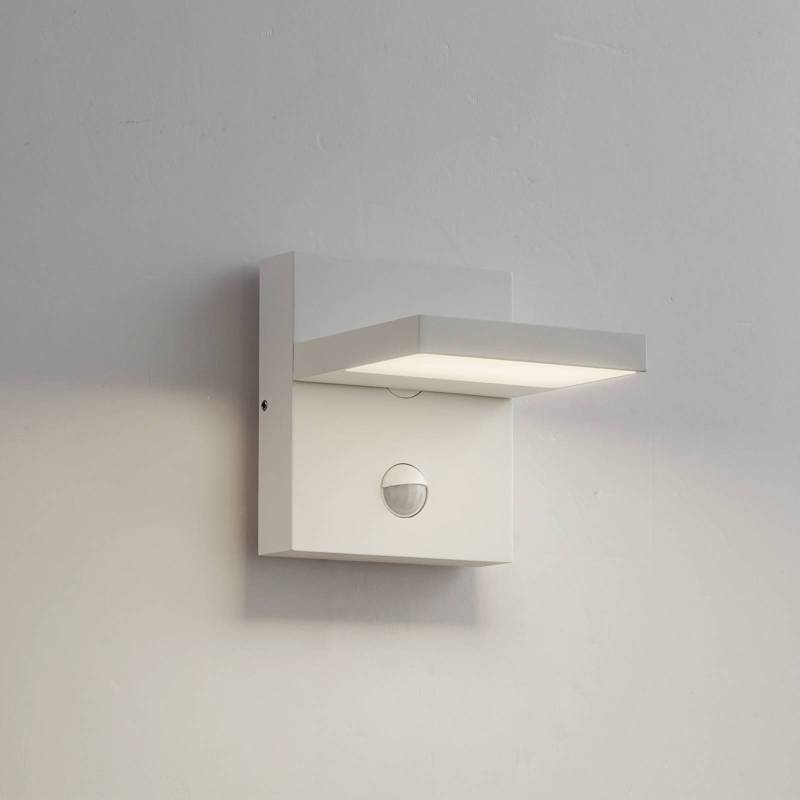 Lucande LED-Außenwandlampe Silvan, weiß, Sensor, IP54, 16cm von LUCANDE