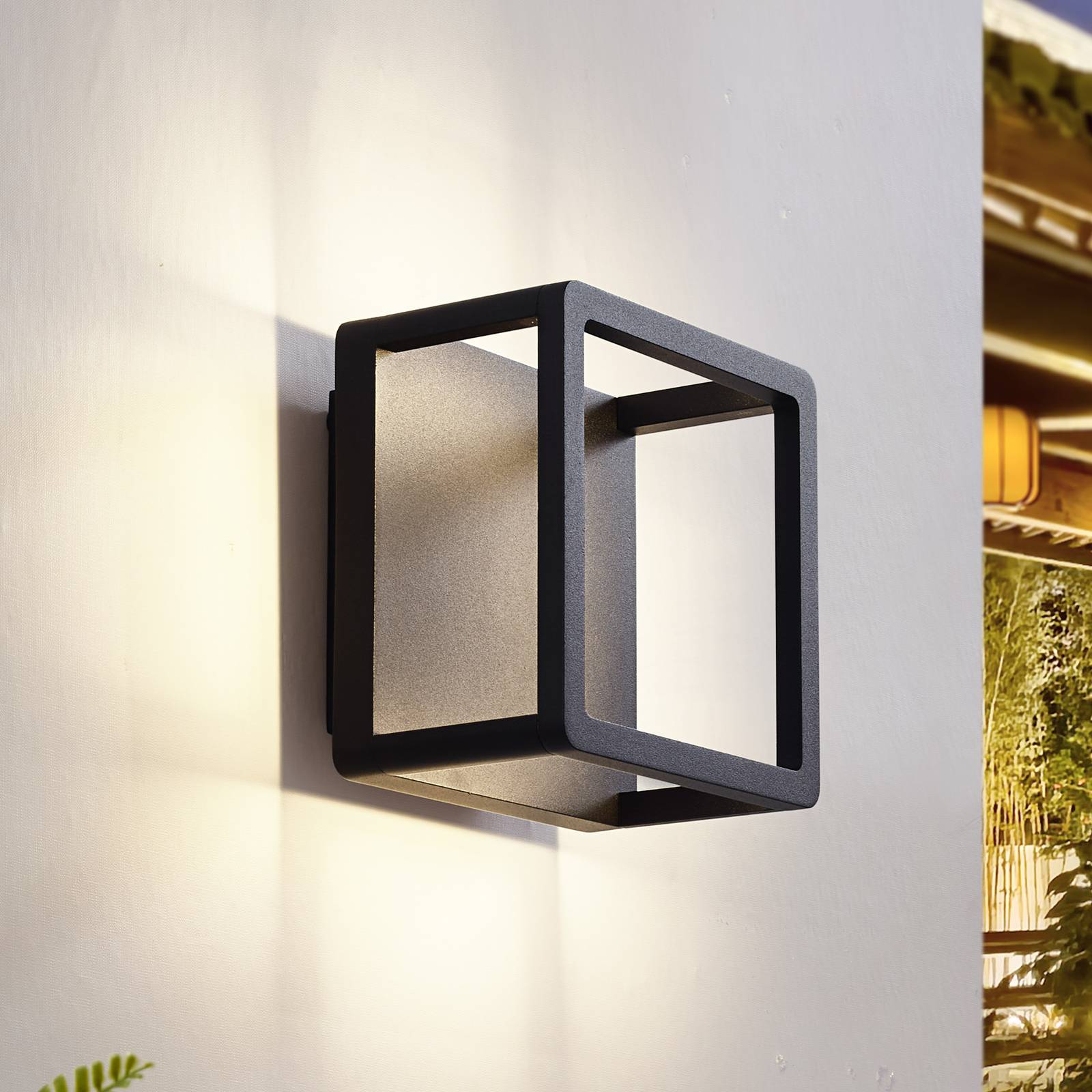 Lucande LED-Außenwandleuchte Thorvid, Höhe 18 cm, schwarz Lucande LED-Außenwandleuchte Thorvid, Höhe 18 cm, schwarz von LUCANDE