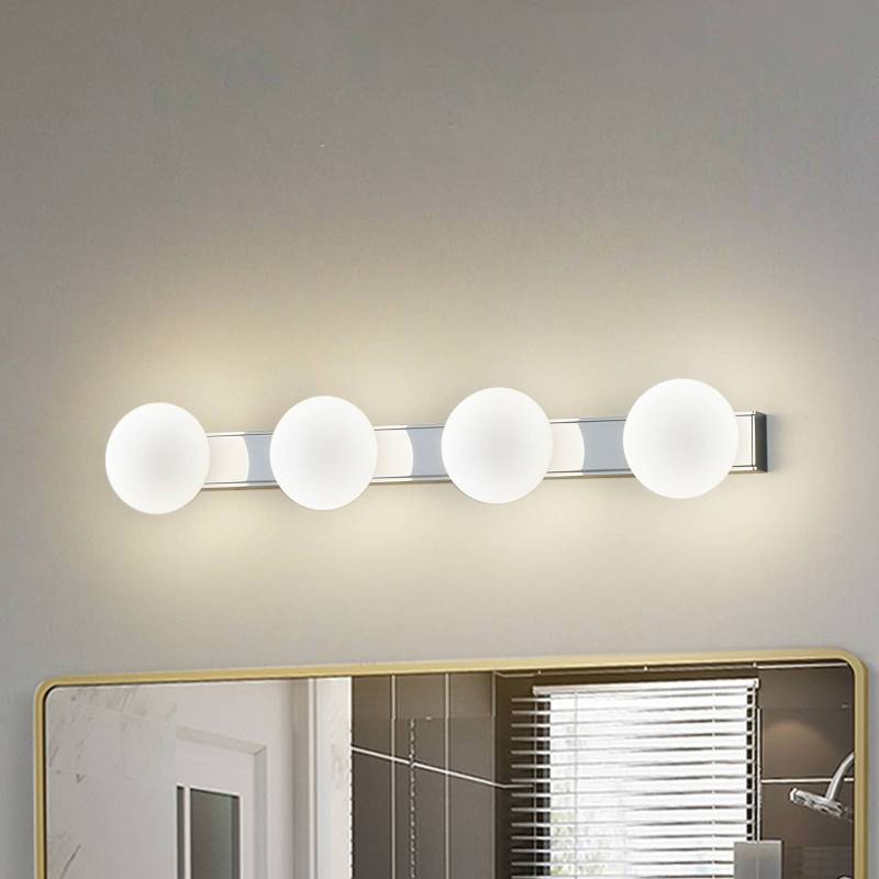 Lucande LED-Bad-Wandlampe Myrra, chrom, Glas, 60 cm, IP44 von LUCANDE