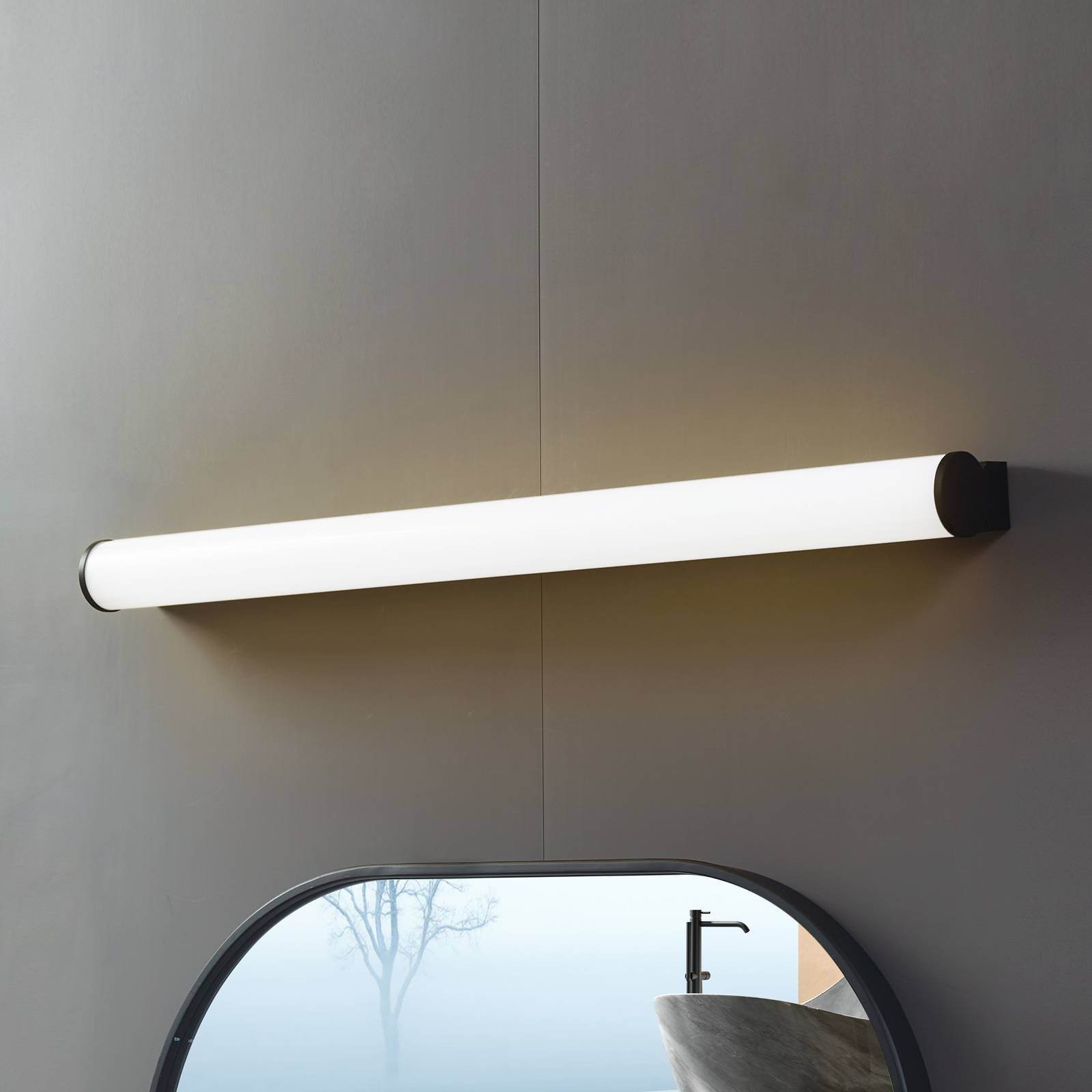 Lucande LED-Bad-Wandlampe Vilmara, schwarz, Metall, IP44 Lucande LED-Bad-Wandlampe Vilmara, schwarz, Metall, IP44 von LUCANDE