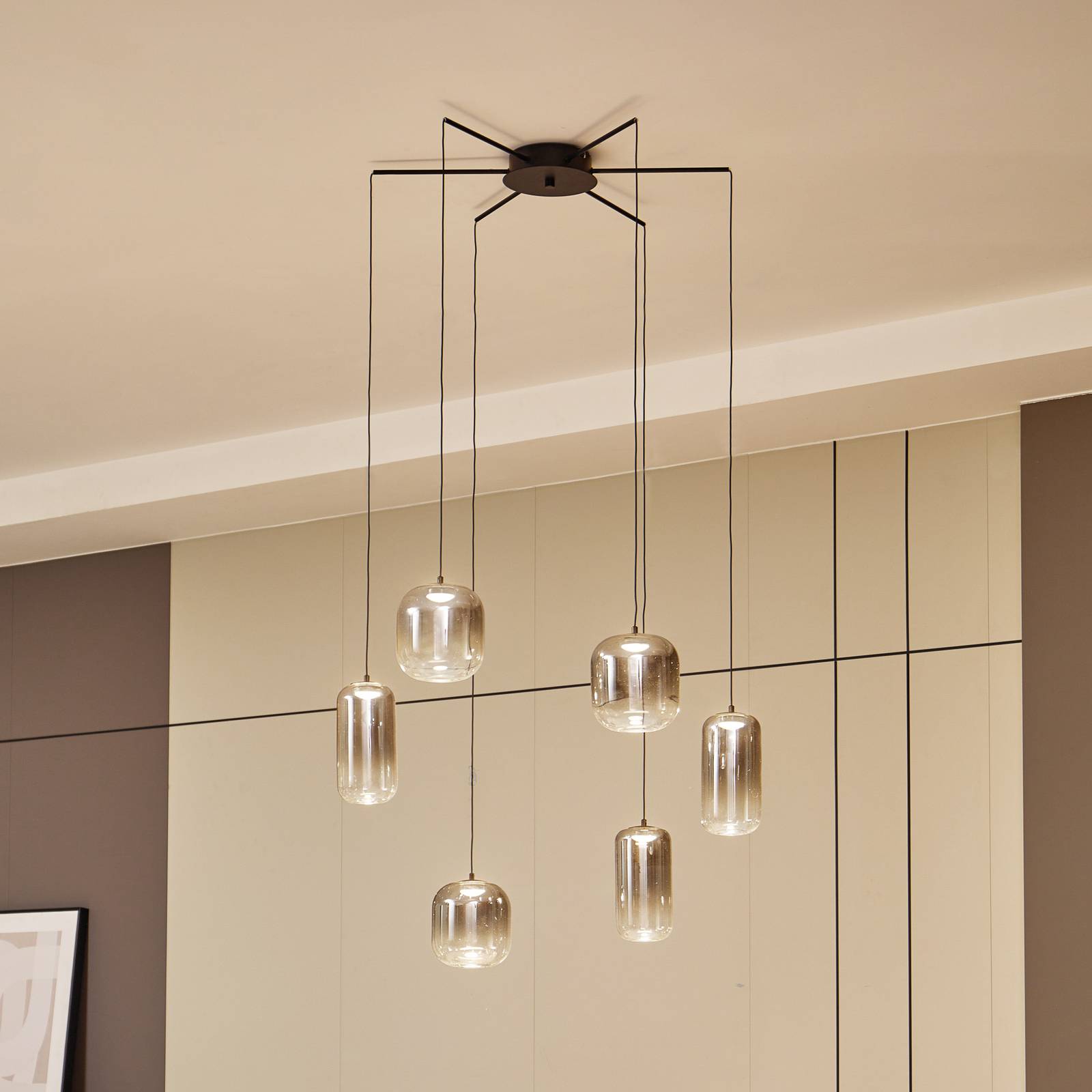Lucande LED-Hängeleuchte Avelina, rauchgrau, 6-flammig Lucande LED-Hängeleuchte Avelina, rauchgrau, 6-flammig von LUCANDE