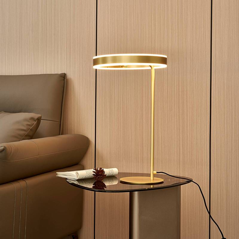 Lucande LED-Tischlampe Yekta, messingfarben, 59 cm, dimmbar von LUCANDE