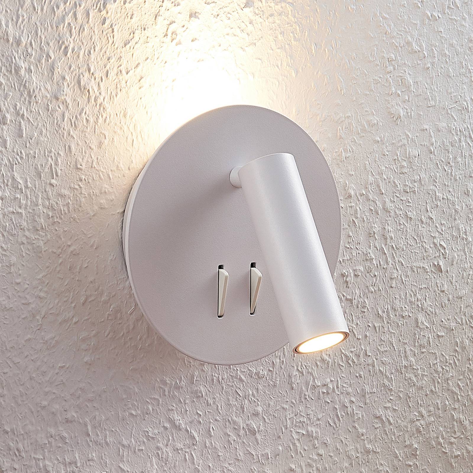 Lucande LED-Wandleuchte Magya, weiß, Ø 14 cm, verstellbar Lucande LED-Wandleuchte Magya, weiß, Ø 14 cm, verstellbar von LUCANDE