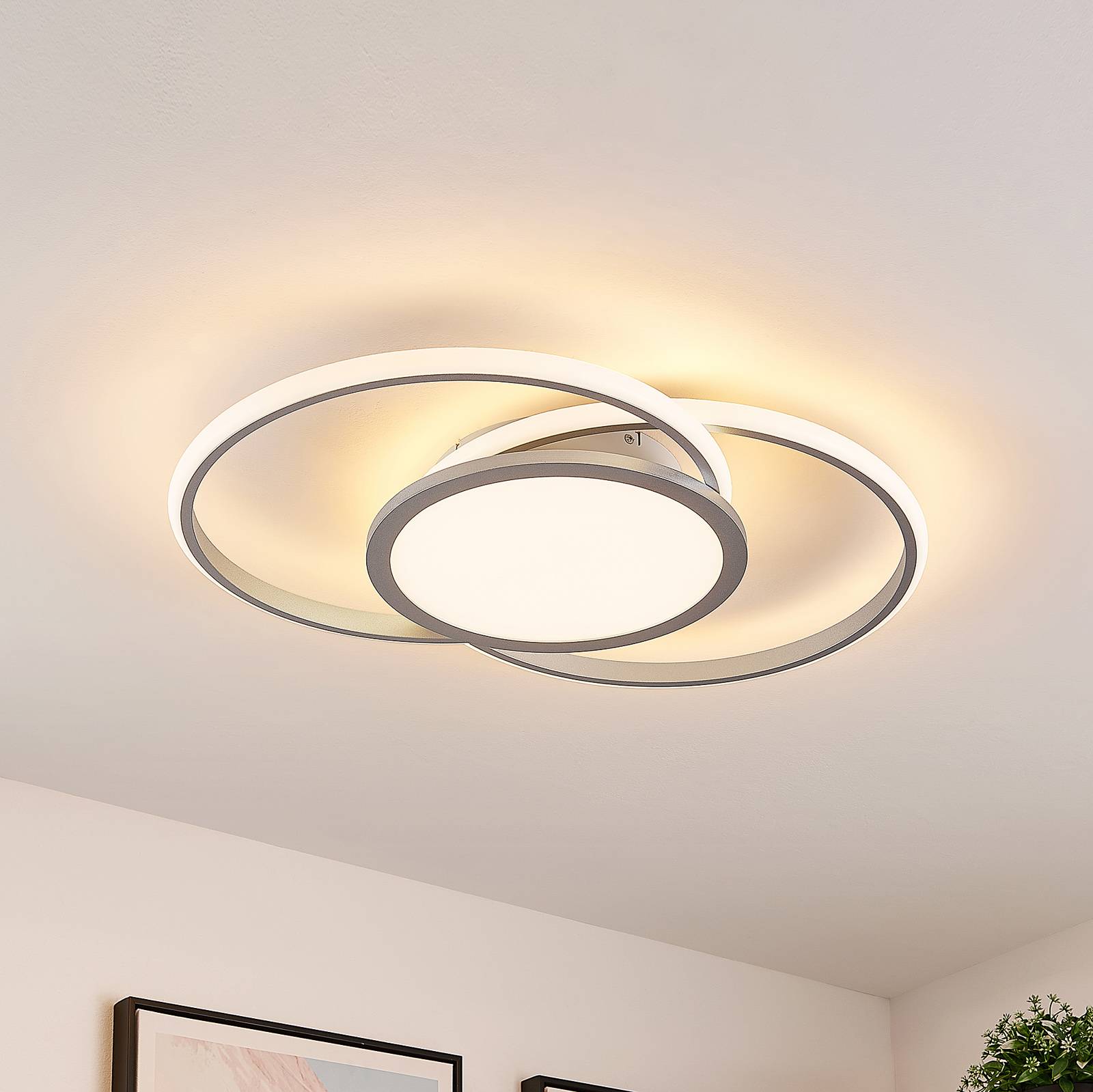 Lucande LED-Deckenlampe Senne, 63 cm, silber, Aluminium Lucande LED-Deckenlampe Senne, 63 cm, silber, Aluminium von LUCANDE