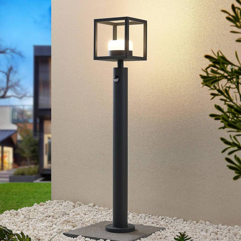 Lucande Wegeleuchte Timio, 85cm, Bewegungsmelder, GX53, IP44 von LUCANDE