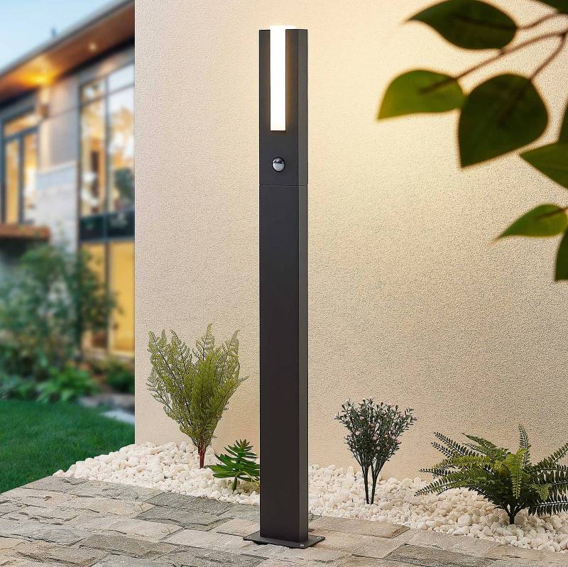 Lucande LED-Wegelampe Virgalia, Bewegungsmelder, 100cm, IP54 von LUCANDE
