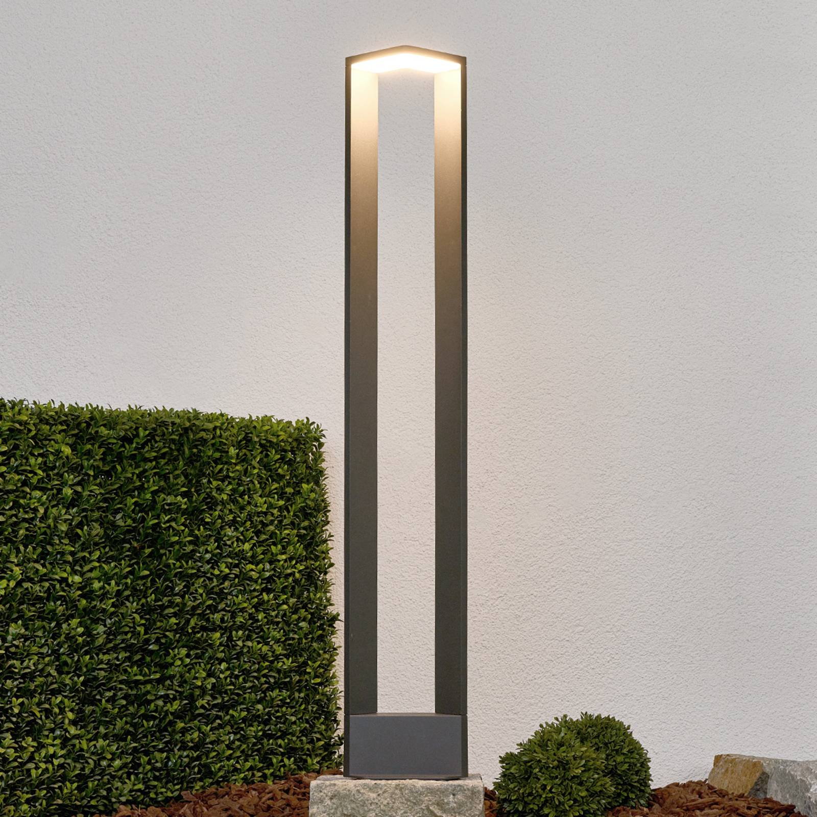 Lucande LED-Wegelampe Jeny, 100 cm, anthrazit, Aluminium Lucande LED-Wegelampe Jeny, 100 cm, anthrazit, Aluminium von LUCANDE