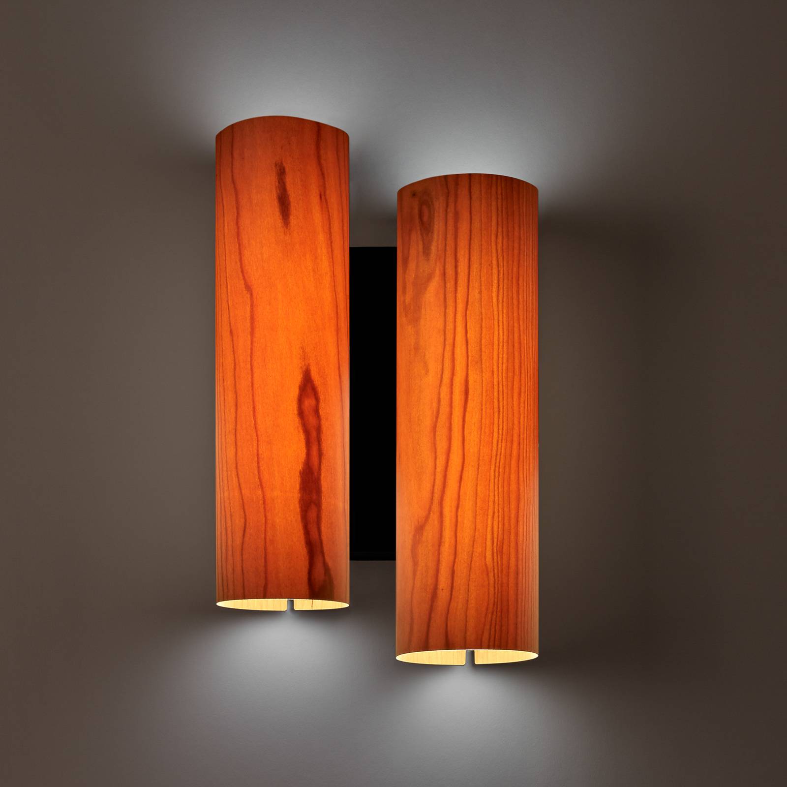 LZF Black Note Duplet Wandlampe schwarz/kirsche LZF Black Note Duplet Wandlampe schwarz/kirsche von LZF LamPS
