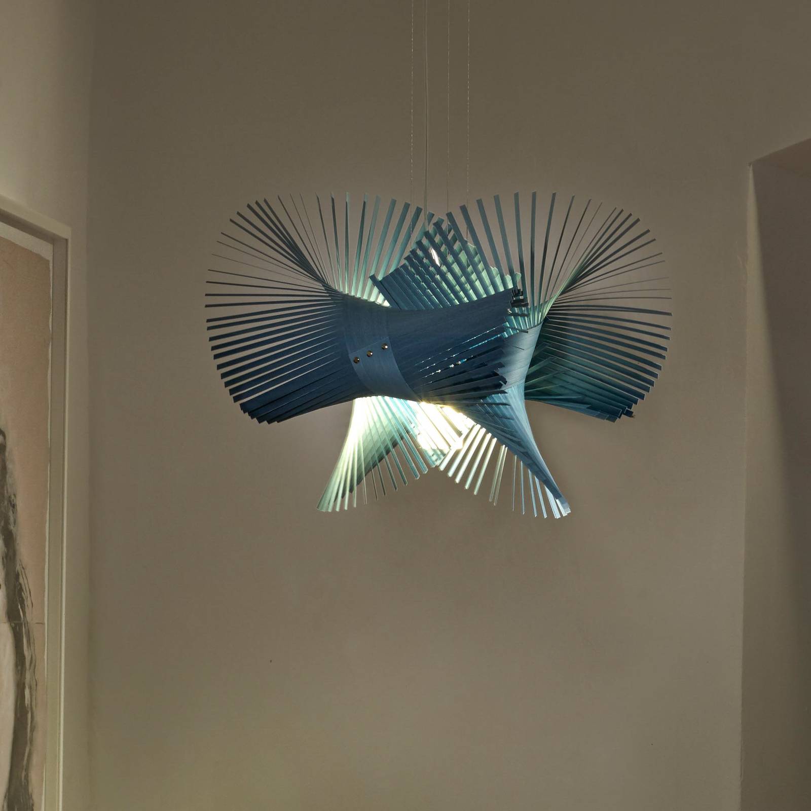LZF Minimikado Pendelleuchte, blau LZF Minimikado Pendelleuchte, blau von LZF LamPS
