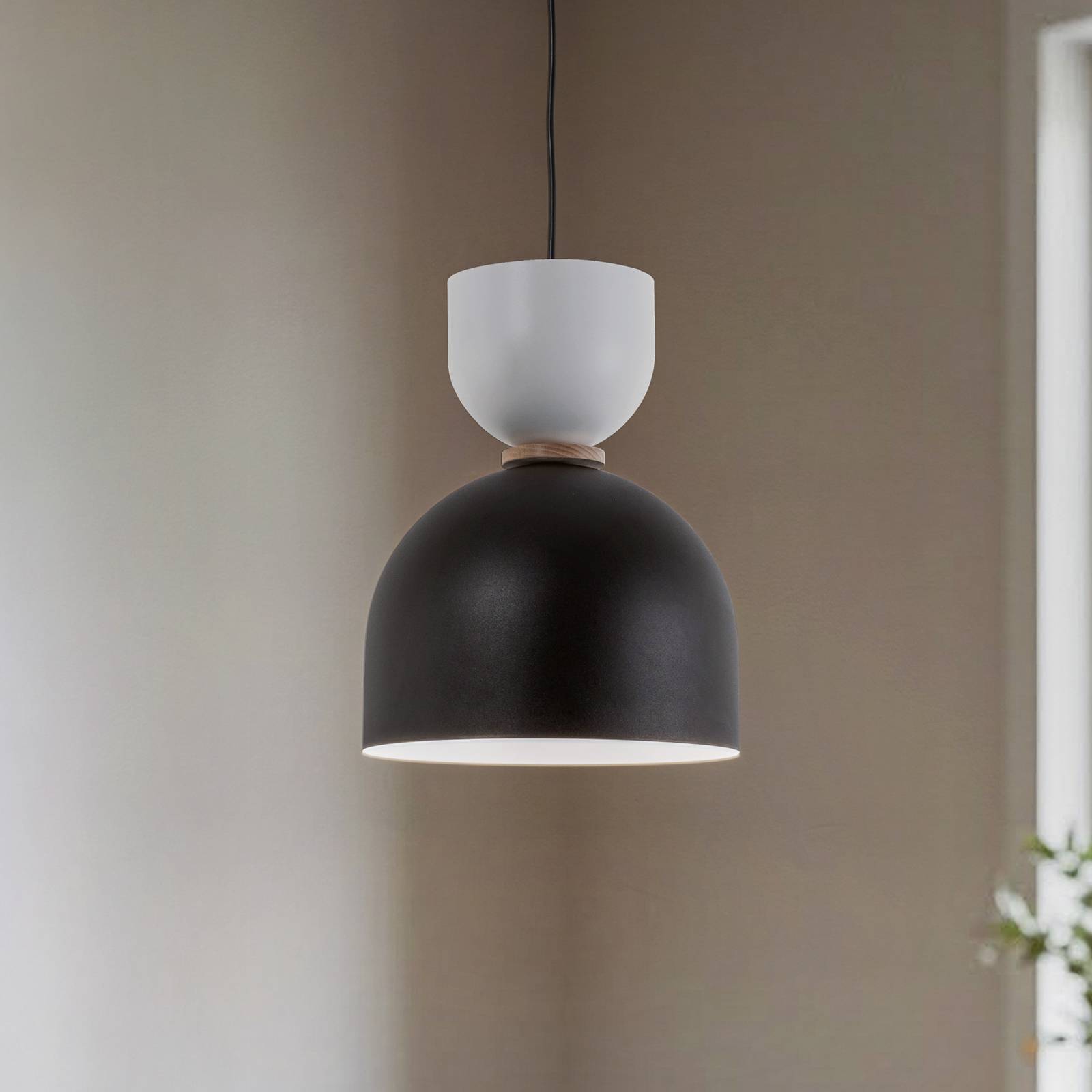Hängeleuchte Clementine, schwarz/weiß, 1-flammig, E27 Hängeleuchte Clementine, schwarz/weiß, 1-flammig, E27 von Lamkur Lighting