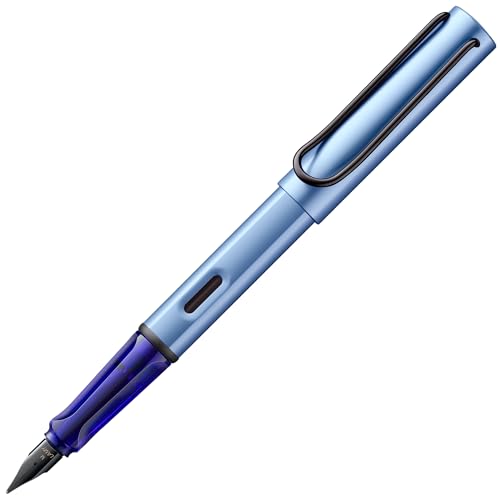 LAMY AL-star leichter Füllhalter 0E1 aus Aluminium in aquatic mit ergonomischem Griff und polierter Stahlfeder Strichbreite Feinein, inkl. Tintenpatrone T 10 blau von Lamy