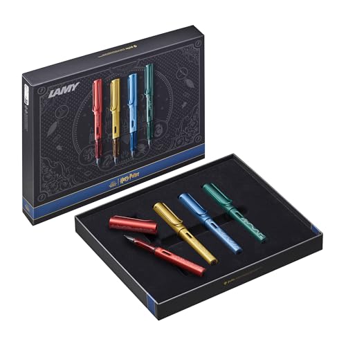 Lamy AL-star Harry Potter 4er-Set – Special Edition Füllhalter mit Gravur der Häuser - Stahlfeder in Strichbreite F – leichtes Aluminiumgehäuse – inkl. Tintenpatrone T10 blau – Rechtshänder von Lamy