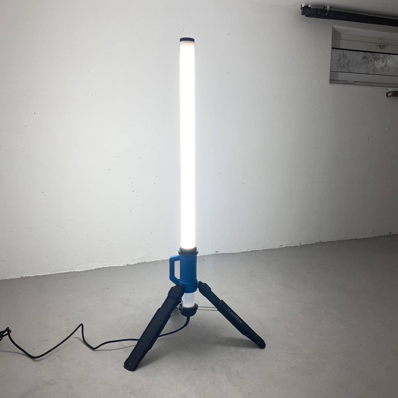 LED-Lichtsäule Rath, 130 W, IP69, klappbar von Ledino