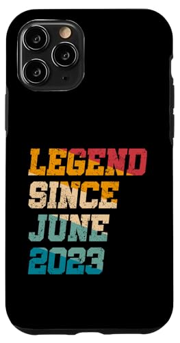 Legend Since Juni 2023 Lustiges 2-jähriges Retro-Alter zum 2. Geburtstag Hülle für iPhone 11 Pro Legend Since Juni 2023 Lustiges 2-jähriges Retro-Alter zum 2. Geburtstag Hülle für iPhone 11 Pro von Legend Since Vintage Anniversary Birthday Gifts Mj