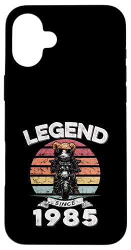 Legend Since 1985 Retro Vintage Teddy Fan Biker Geschenk Hülle für iPhone 16 Plus Legend Since 1985 Retro Vintage Teddy Fan Biker Geschenk Hülle für iPhone 16 Plus von Legendäre Spruch Geburtstagsgeschenke für Bären